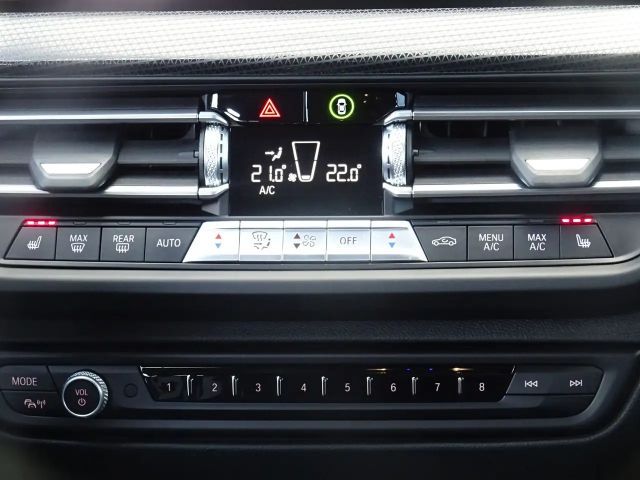 BMW 118 118d Sedan Sport Line