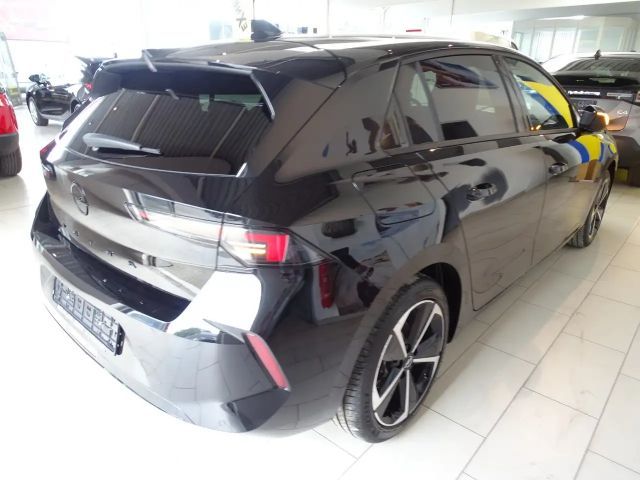 Opel Astra GS-Line Grand Sport