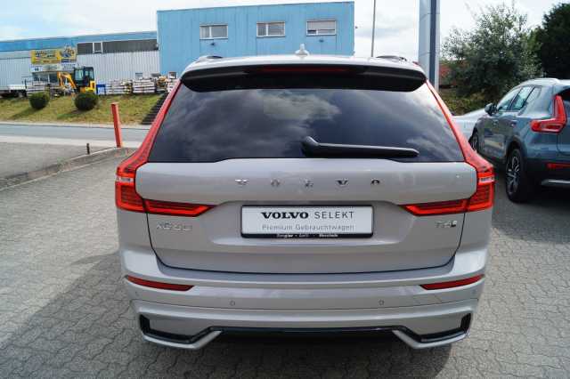 Volvo XC60 AWD Dark Plus T6
