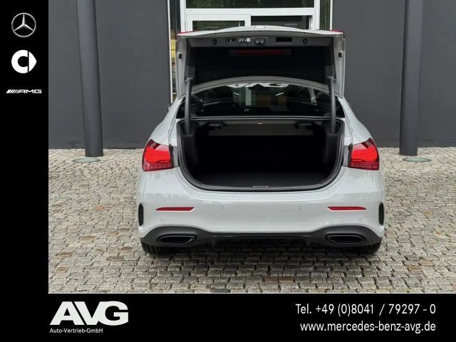 Mercedes-Benz A 200 AMG Line