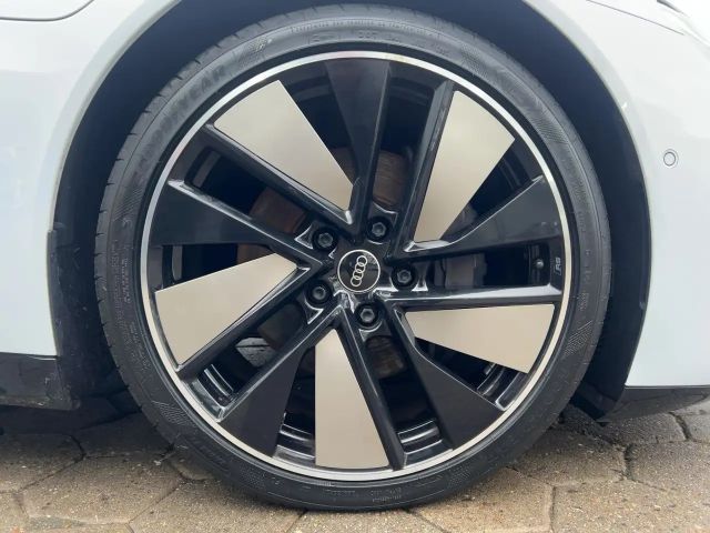 Audi e-tron GT 350 kW Matrix Head-Up B&O