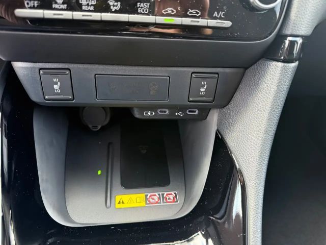 Toyota Yaris Comfort Hatchback