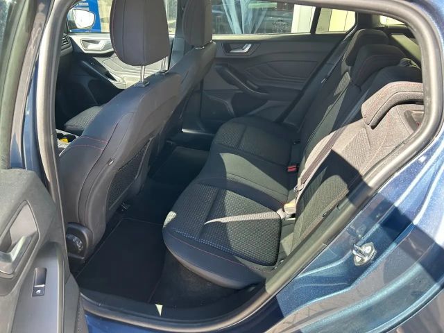 Ford Focus EcoBoost ST Line