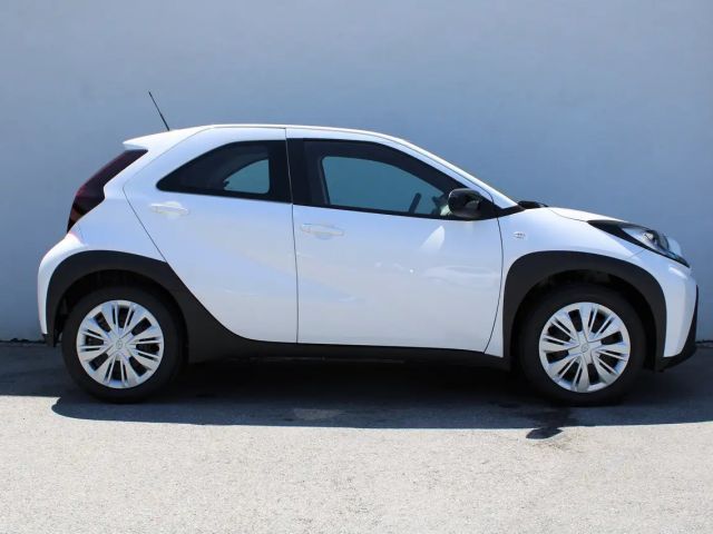 Toyota Aygo 1.0 VVT-i Hatchback Play