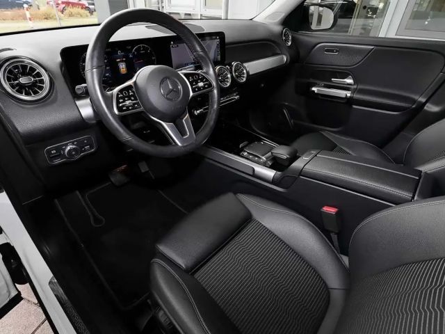 Mercedes-Benz GLB 220 GLB 220 d