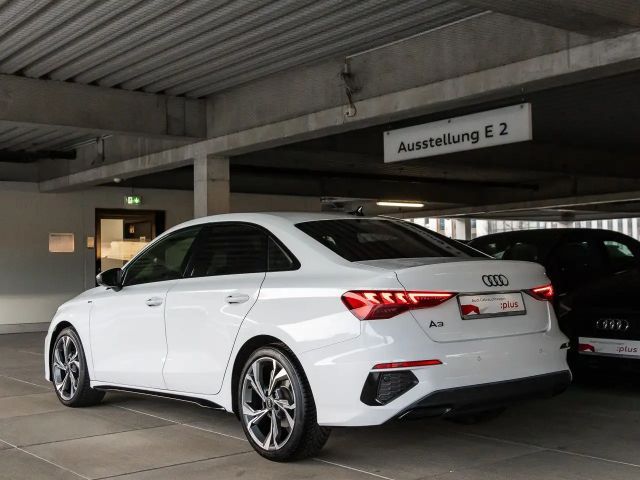 Audi A3 35 TFSI S-Line S-Tronic Sedan