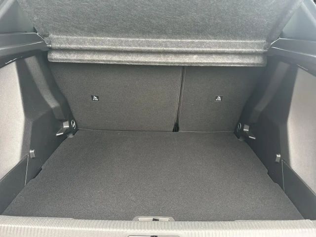 Peugeot E-2008 Allure Pack