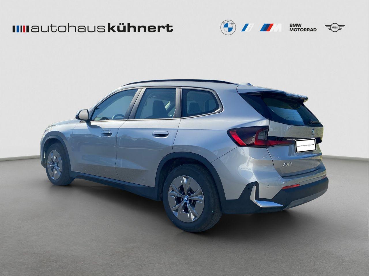 BMW iX1 xDrive30