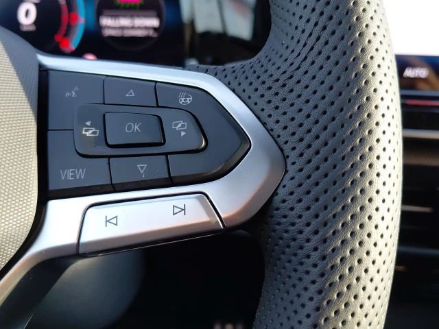 Volkswagen Golf DSG Sport