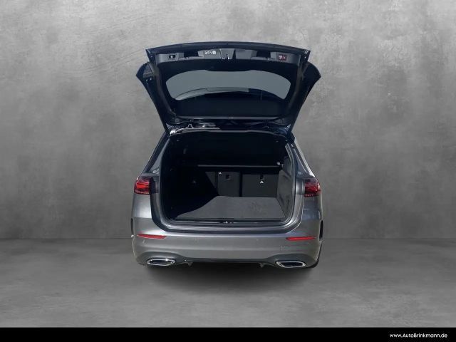 Mercedes-Benz B 200 AMG Line