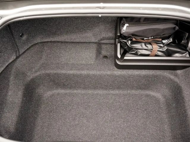 Mazda MX-5 Exclusive-line SkyActiv