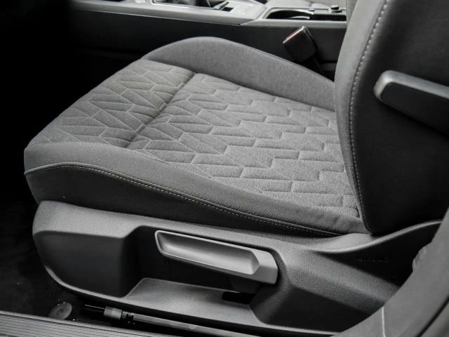 Volkswagen Golf 1.5 TSI Golf VIII Life