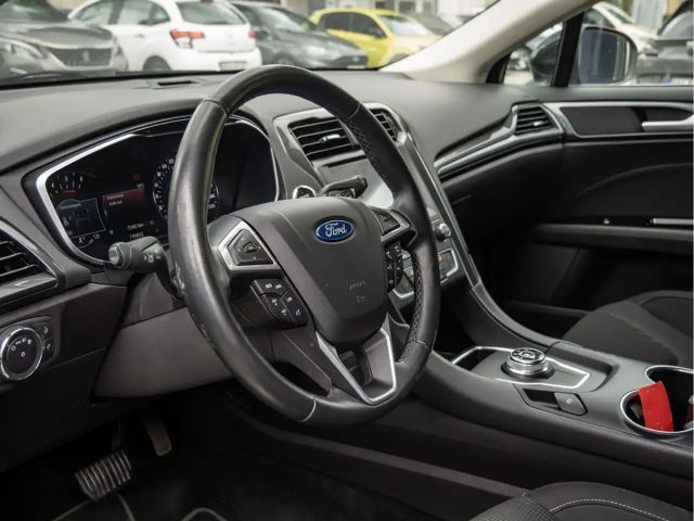 Ford Mondeo Titanium