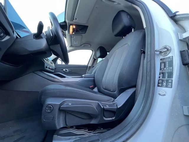 BMW 320 320d Touring xDrive