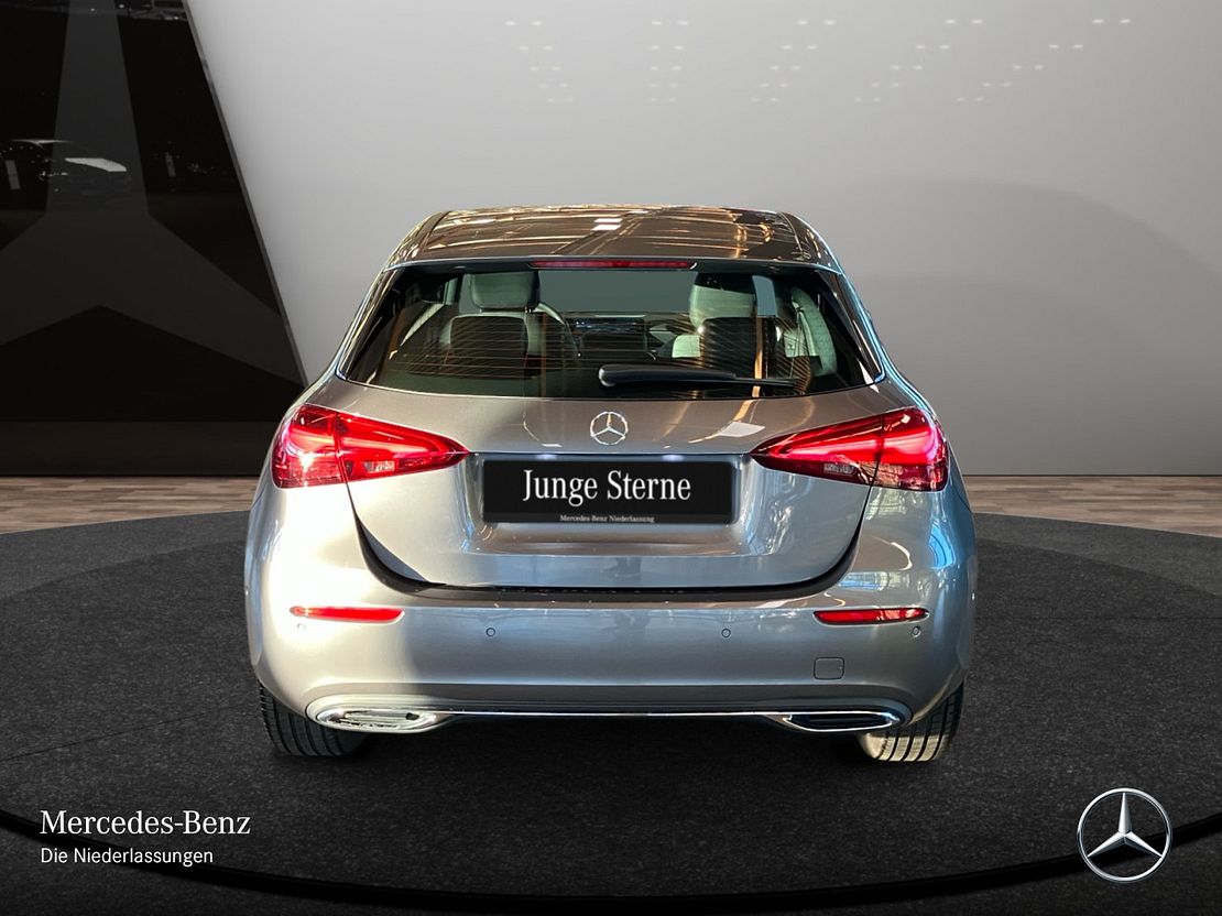 Mercedes-Benz A 200 Progressive