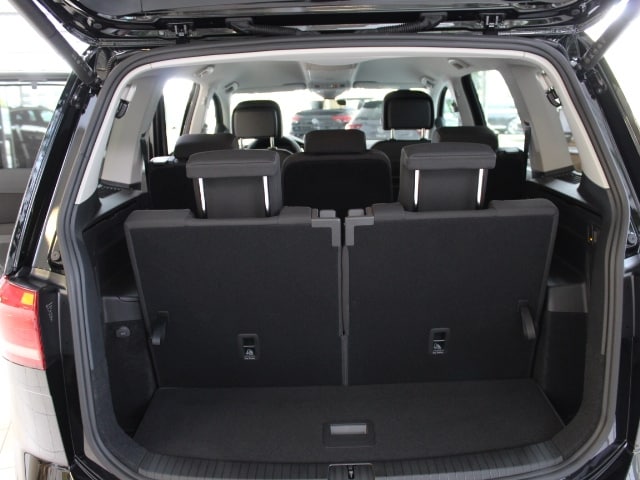 Volkswagen Touran 1.5 TSI DSG