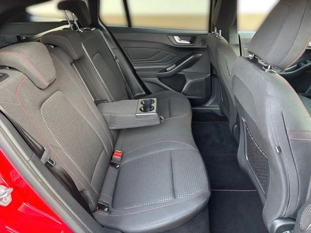 Ford Focus ST Line Wagon