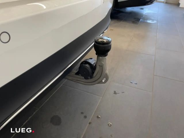 Mercedes-Benz B 200 Progressive Sedan