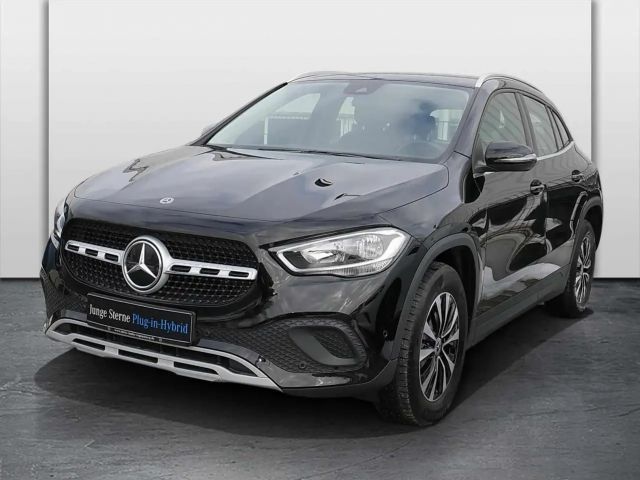 Mercedes-Benz GLA 250 GLA 250 e Style