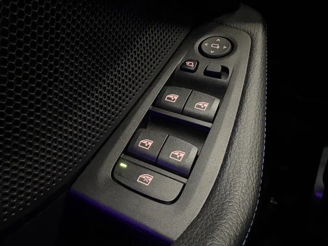 BMW 135 Sedan xDrive