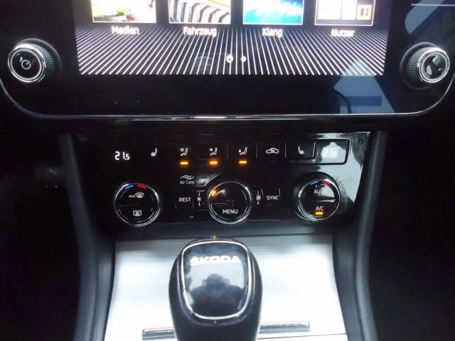 Skoda Superb Ambition