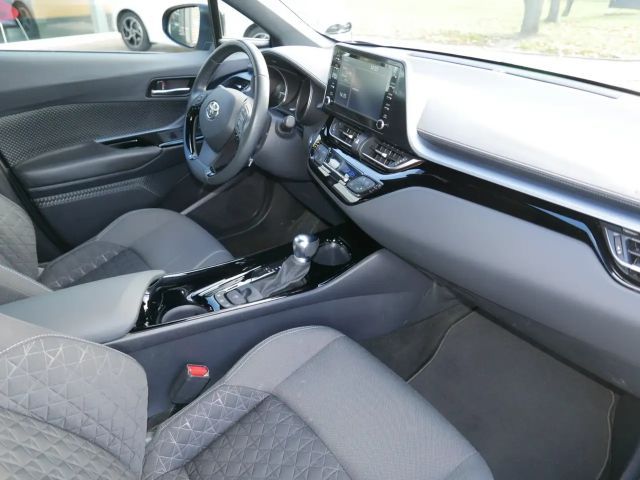 Toyota C-HR Hybride Team D