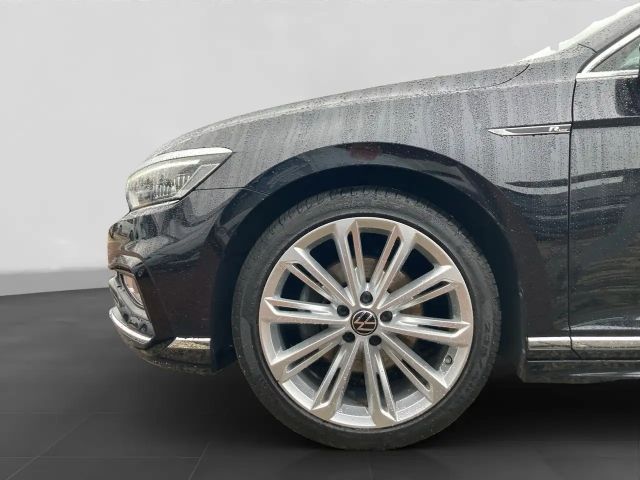 Volkswagen Passat 2.0 TSI DSG R-Line Variant