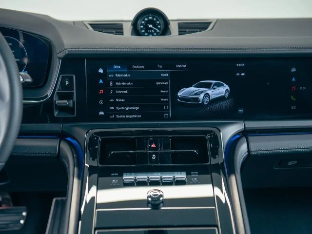 Porsche Panamera 4 E-Hybrid