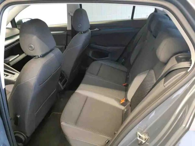 Volkswagen Golf 2.0 TDI DSG Golf VIII