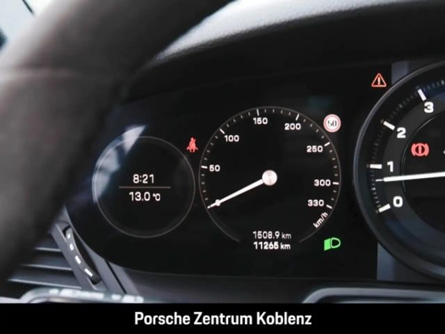 Porsche 992 Cabrio Carrera GTS