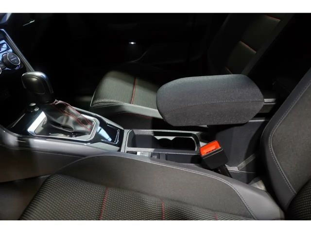 Volkswagen T-Roc 1.5 TSI R-Line Sport