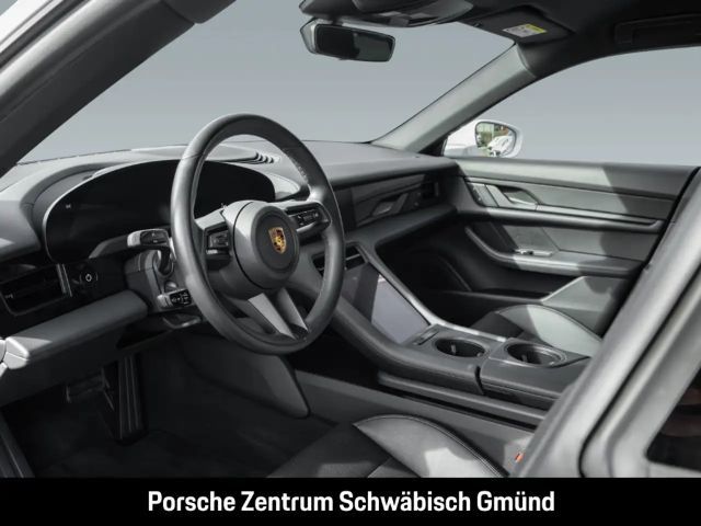 Porsche Taycan Performance Plus