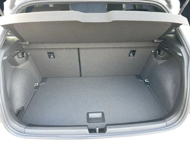 Volkswagen Polo 1.0 TSI DSG IQ.Drive R-Line