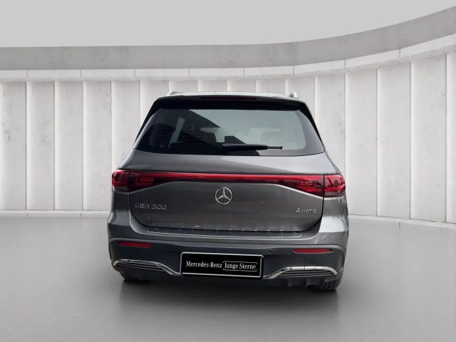 Mercedes-Benz EQB 300 4MATIC AMG Line