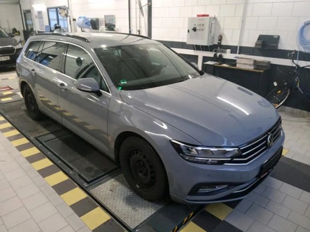 Volkswagen Passat 2.0 TDI DSG Variant