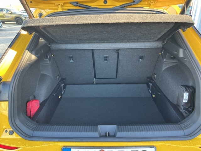 Volkswagen T-Roc 1.5 eTSI IQ.Drive R-Line Style