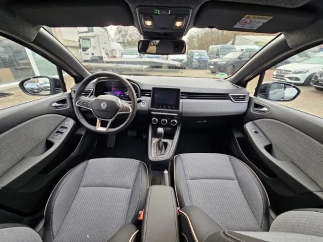 Renault Clio E-Tech Hybrid Techno