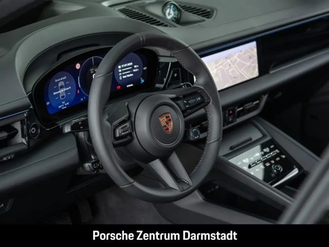Porsche Macan 4