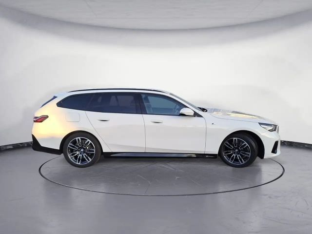 BMW 520 520d M-Sport Touring xDrive