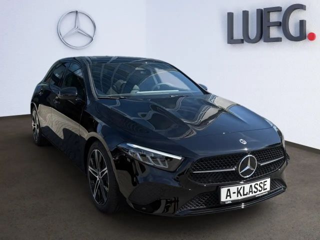 Mercedes-Benz A 200 Progressive