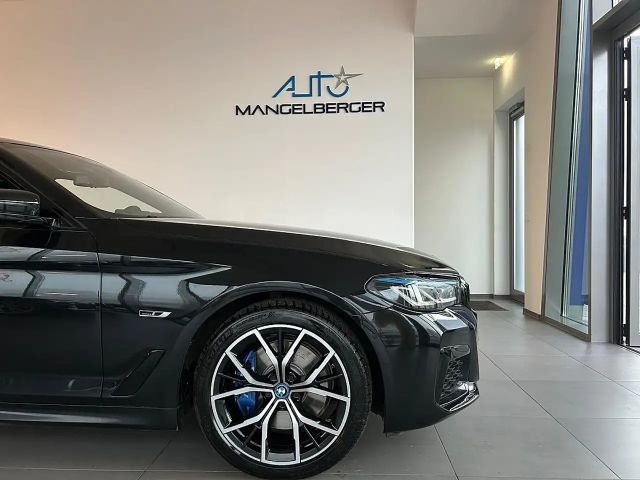 BMW 530 530e M-Sport Touring xDrive
