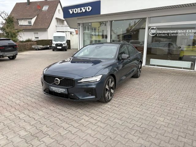 Volvo S60 AWD Dark Recharge Ultimate
