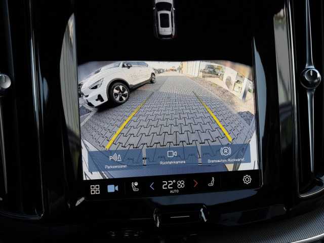 Volvo XC60 AWD Dark Plus