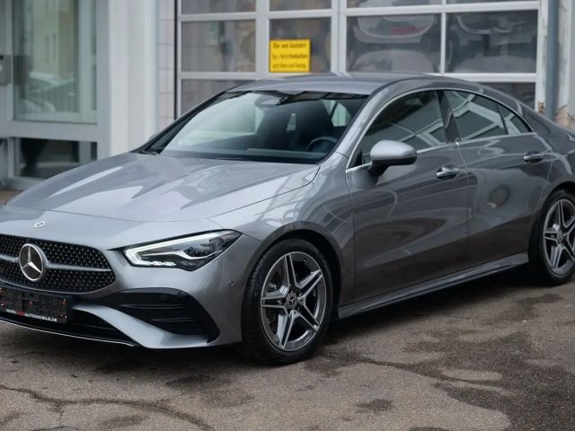 Mercedes-Benz CLA 200 AMG Line CLA 200 d Coupé