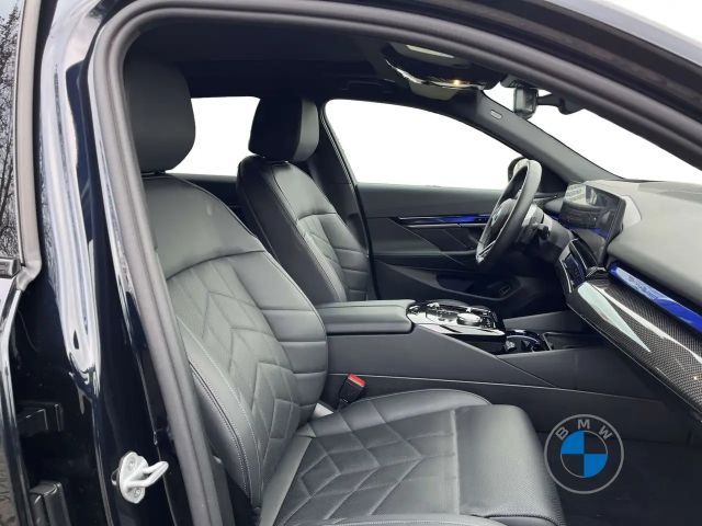 BMW 540 540d M-Sport Sedan xDrive