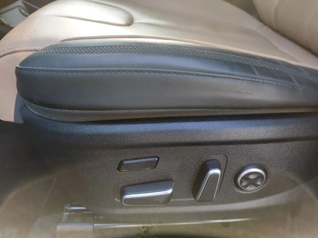 Hyundai Santa Fe Signature 360 Kamera Memory Sitze HUD Niveau El. P