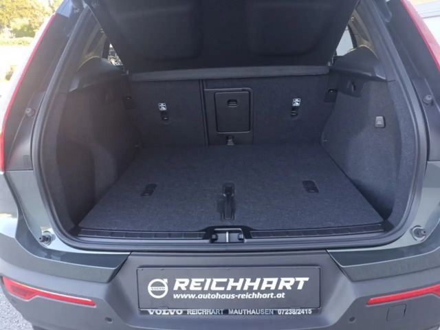 Volvo XC40 Dark Plus