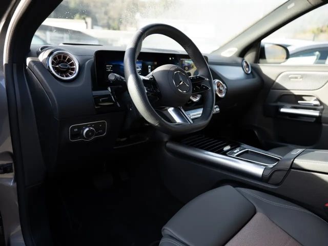 Mercedes-Benz EQA 350 4MATIC