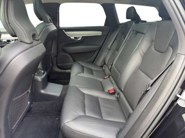 Volvo V90 AWD Dark Ultimate