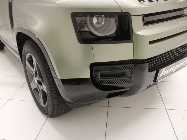 Land Rover Defender 110 D300 Dynamic SE